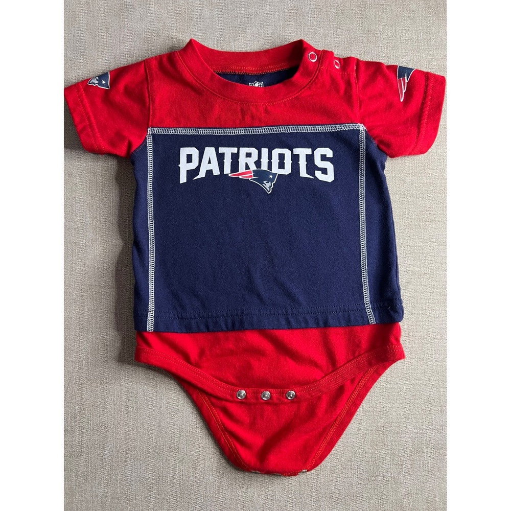 NFL New England Patriots Infant Bodysuit Red Blue 12M Baby Creeper Logo Shirt
